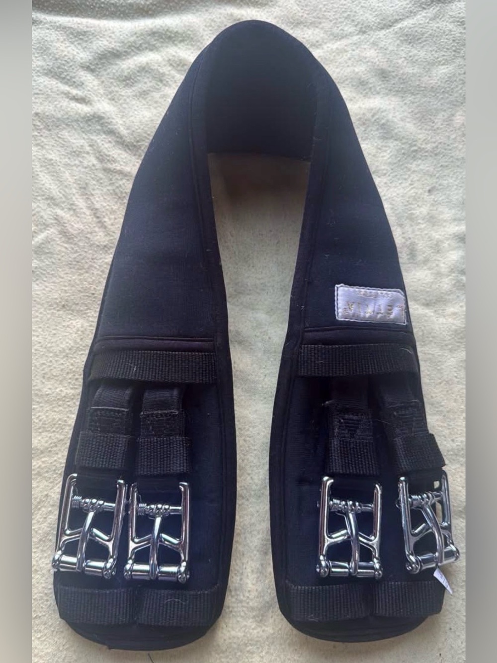 28” Lettia girth